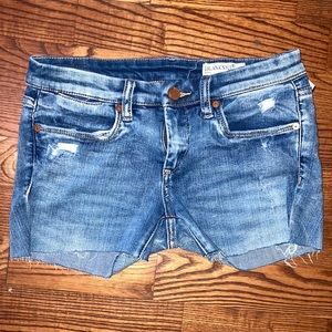 Blank NYC jean shorts size 26